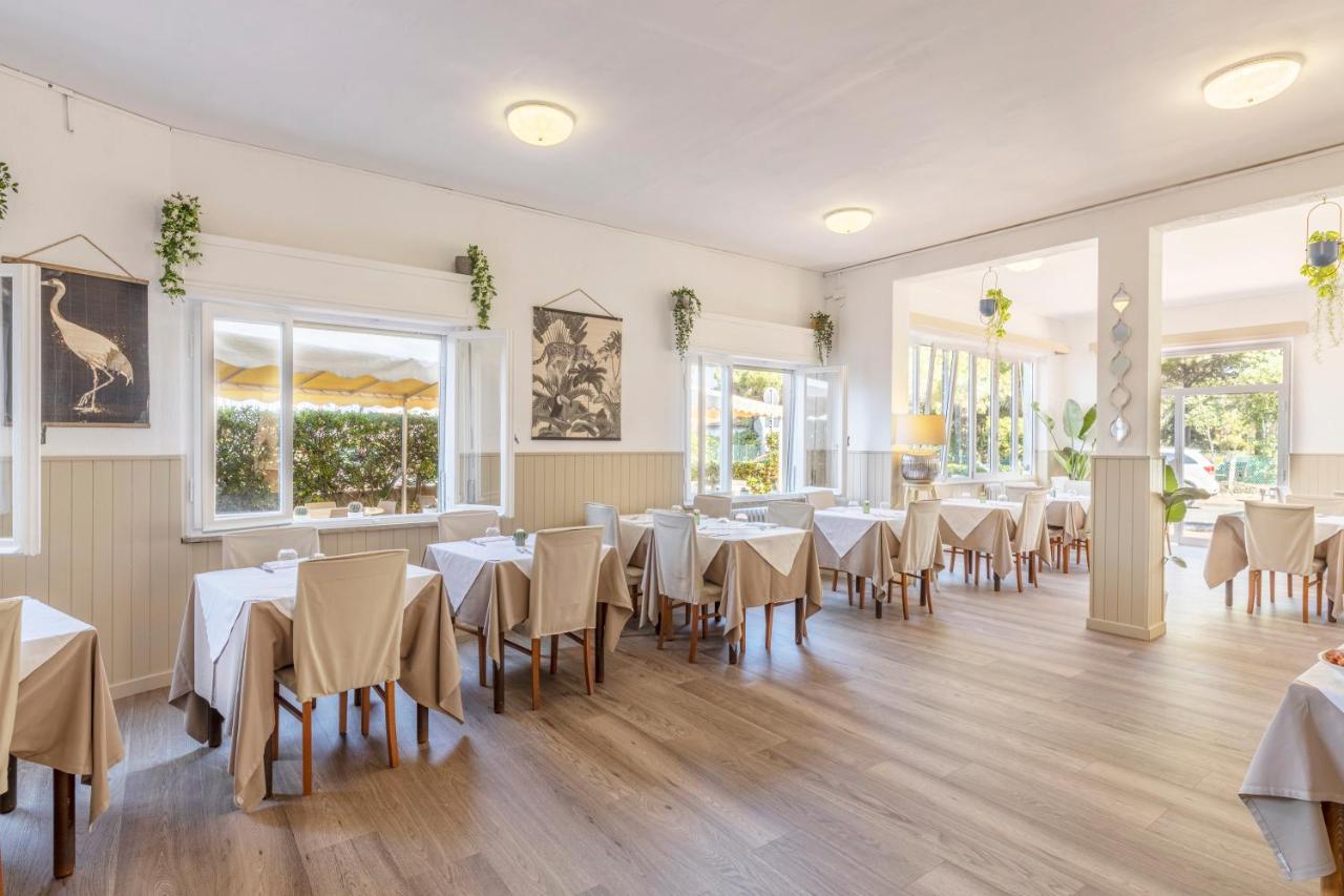 Hotel Quisisana Vada Ngoại thất bức ảnh