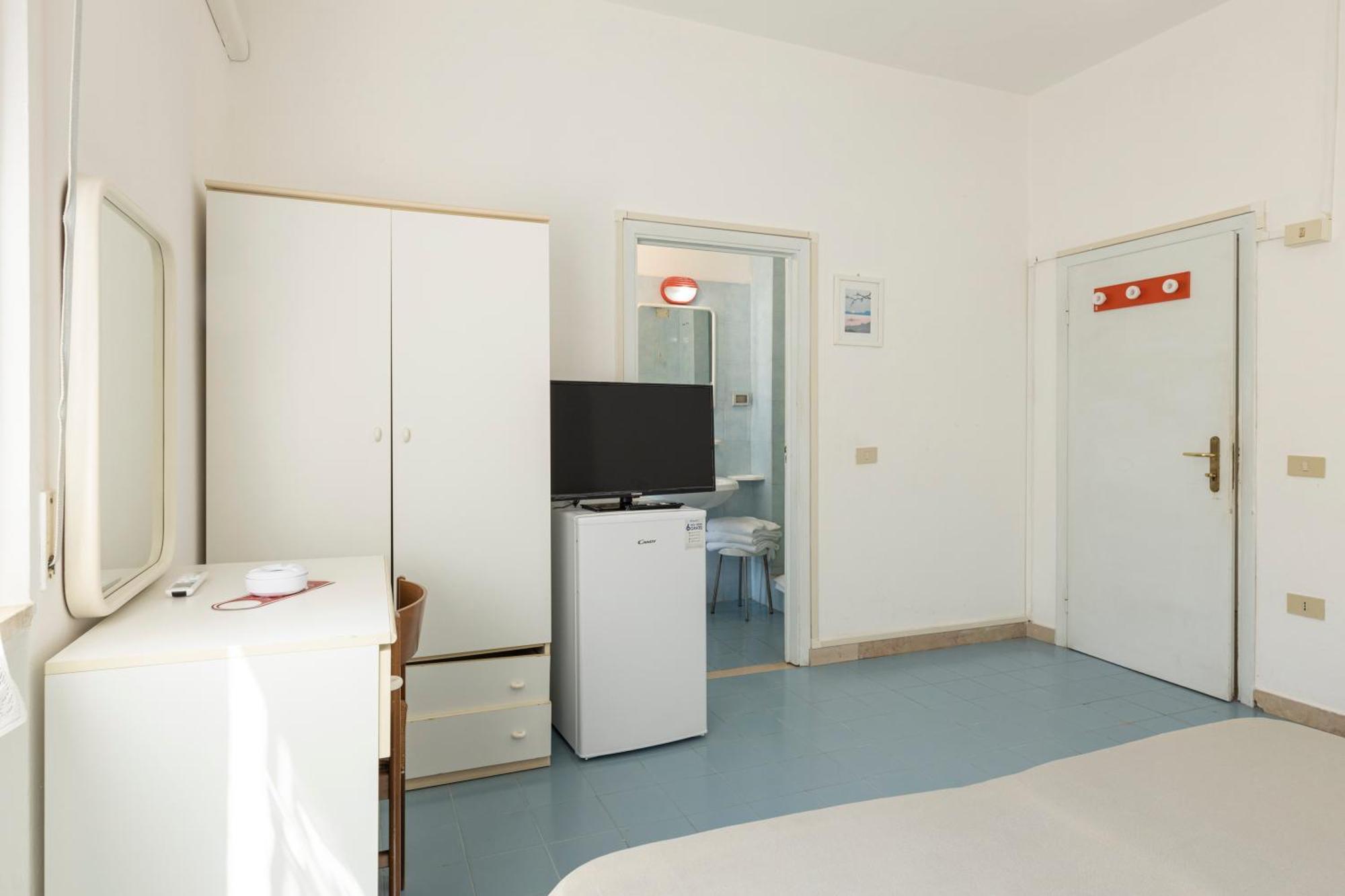 Hotel Quisisana Vada Ngoại thất bức ảnh