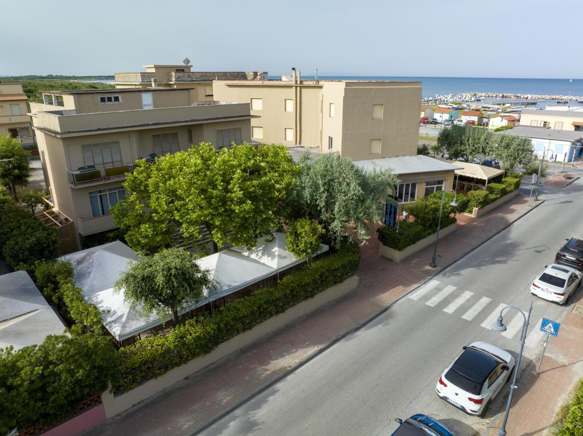 Hotel Quisisana Vada Ngoại thất bức ảnh